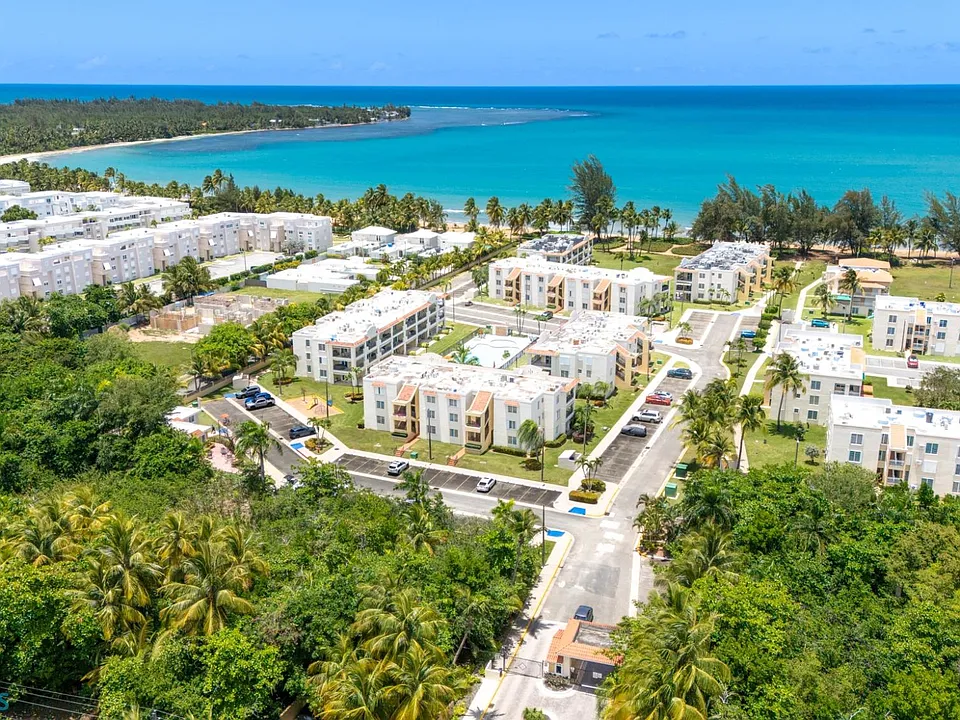 E-7 Continental Beach Resort #E-7