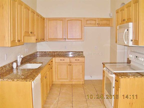 4th image of 110 Preserve Pl