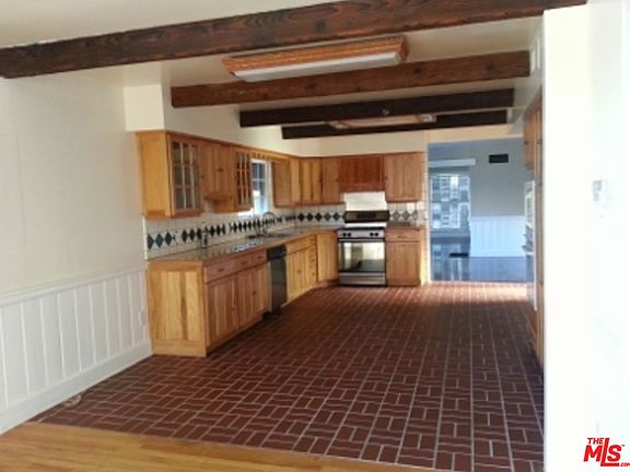 5th image of 1234 W 19th St