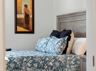 10 N Deford Ave #B, Luray, VA 22835