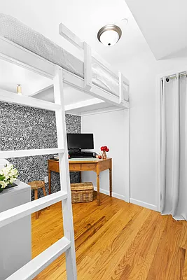 Sold by Compass | media 4