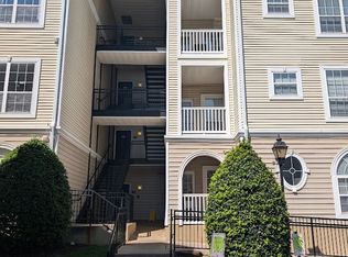 4560 Strutfield Ln APT 1414, Alexandria, VA 22311