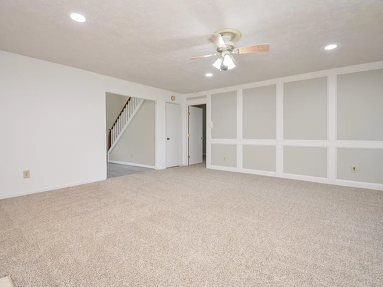 21318 Park Valley Dr — Photo 25