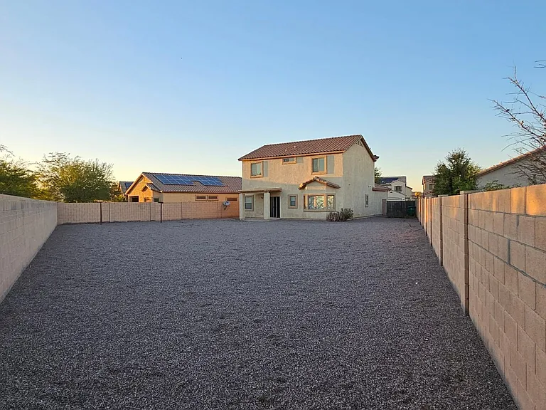 42701 W Martie Lynn Rd — Photo 3