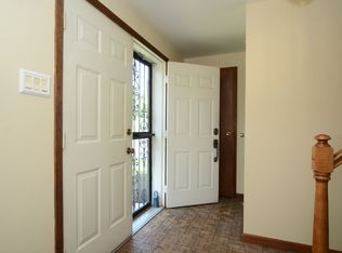 205 Nottingham Dr, Coraopolis, PA