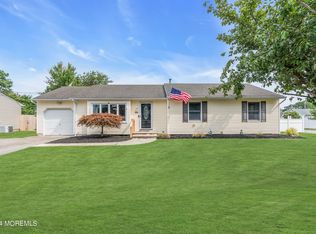 841 Madison Ave, Toms River, NJ