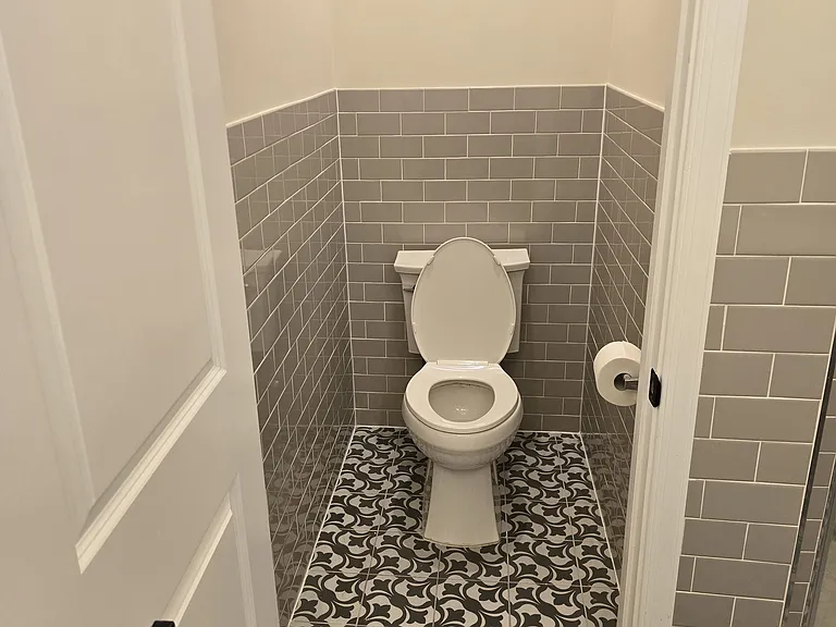 2533 Poplar St #32 — Photo 10