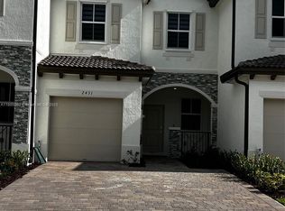 2451 SE 28th St #2451, Homestead, FL 33035