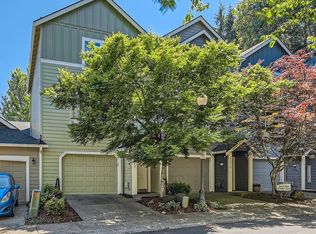 21440 NE Willow Glen Rd, Fairview, OR 97024