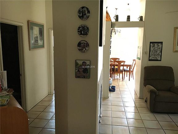 4th image of 1101 Rainbow Meadows Dr