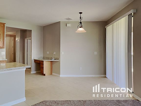 4th image of 3021 Camino Real Dr S