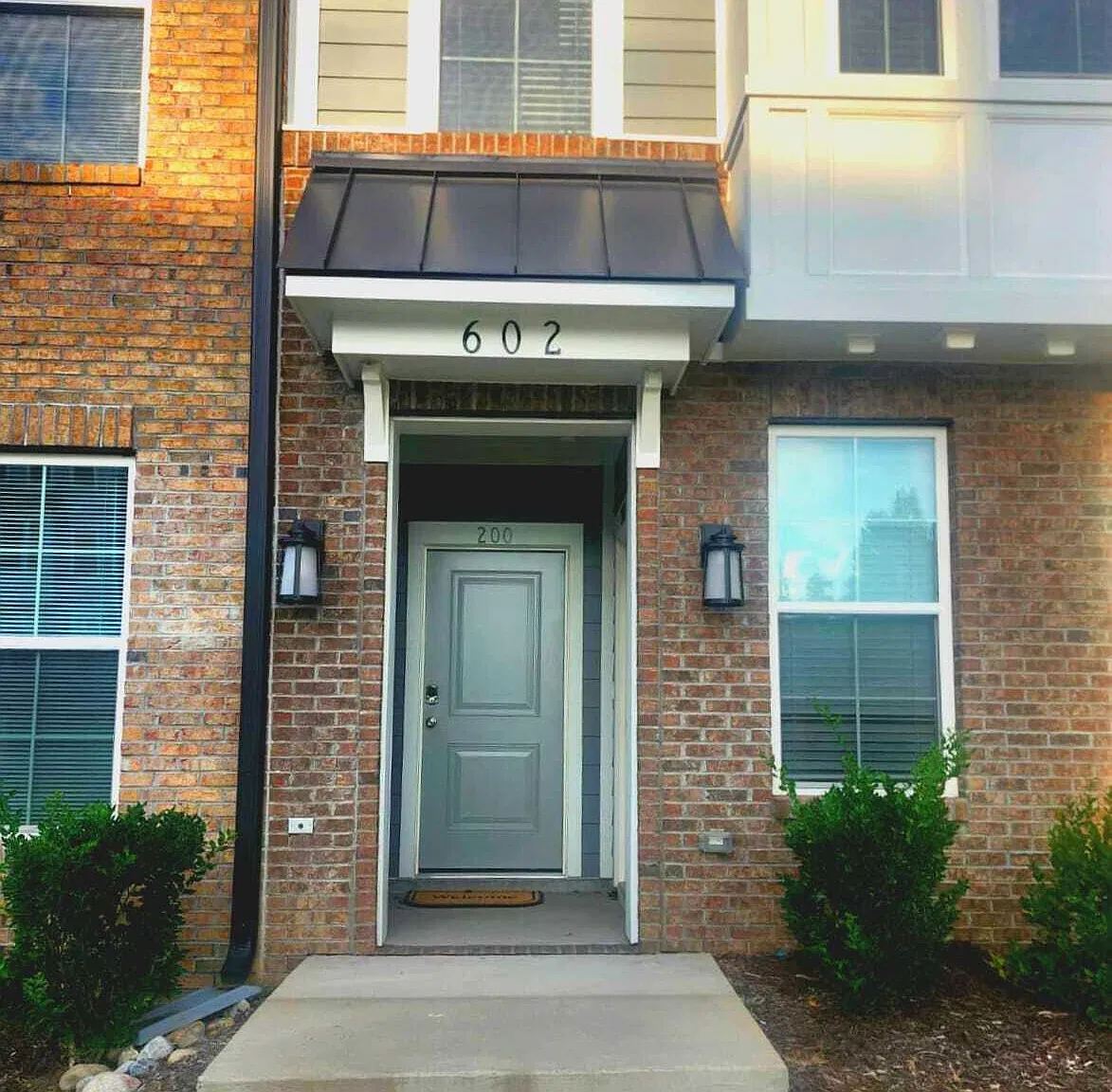 3 bed, 2.5 bath, 1596 sqft, $1,875 — Photo 4