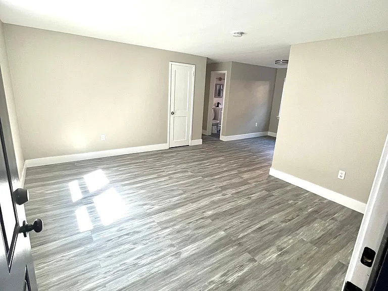 438 N Duke St #1A — Photo 11