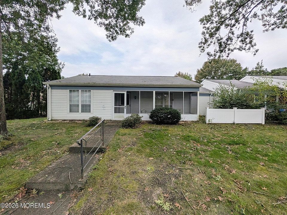 1st image of 667A Farrington Court