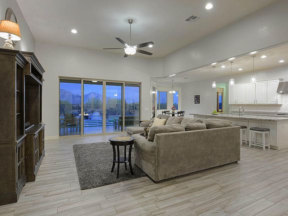 5th image of 13462 N Silver Cassia Pl