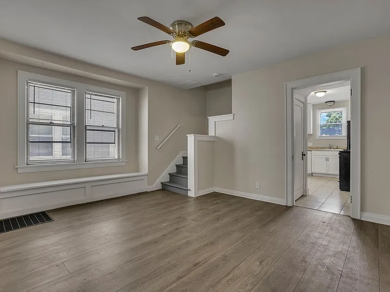 43-45 N Chase Ave — Photo 11