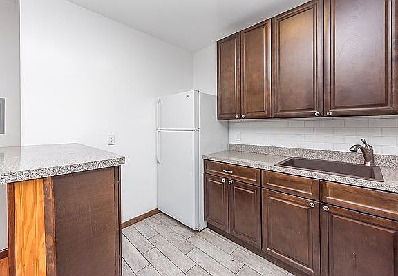 2nd image of 25-18 18th St #1F