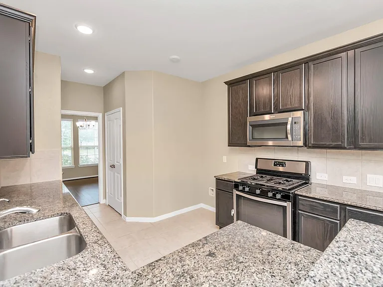 3734 E Briarlilly Park Cir — Photo 16