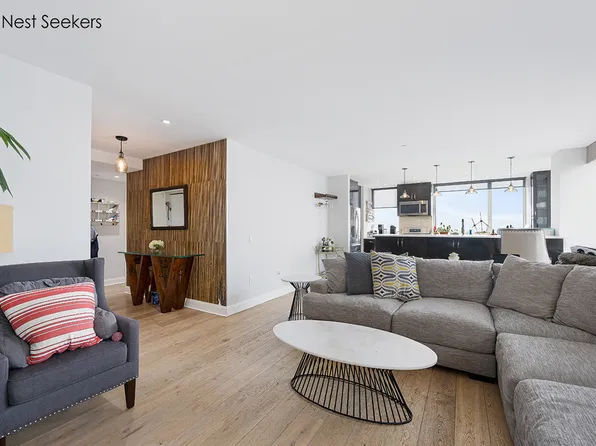 215 East 96th Street PHH image 3 of 23