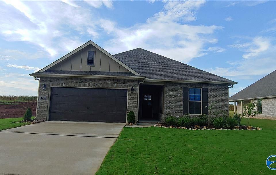 1st image of 144 Elledge Farm Dr