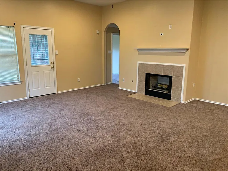 9119 Melody Park Ln — Photo 10