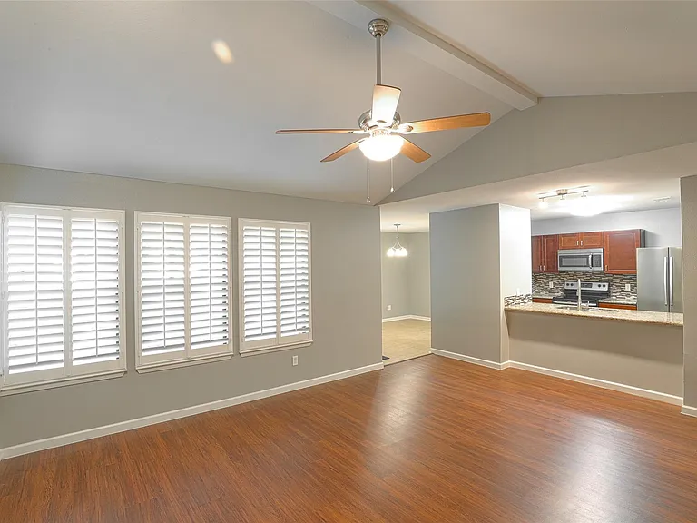 58 Cokeberry Ct — Photo 3