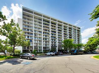 2015 S Finley Rd APT 512, Lombard, IL 60148