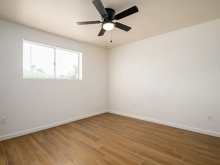North Central (Stone and Limberlost), 2 bedroom, 1 bath duplexes, large fenced yards with a/c! — Photo 10