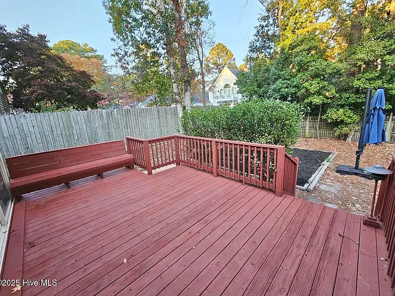 703 Daventry Dr — Photo 58