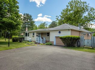 1028 Jackson Corners Rd, Red Hook, NY 12571