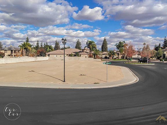 2nd image of 7056 Fountain Valley Dr