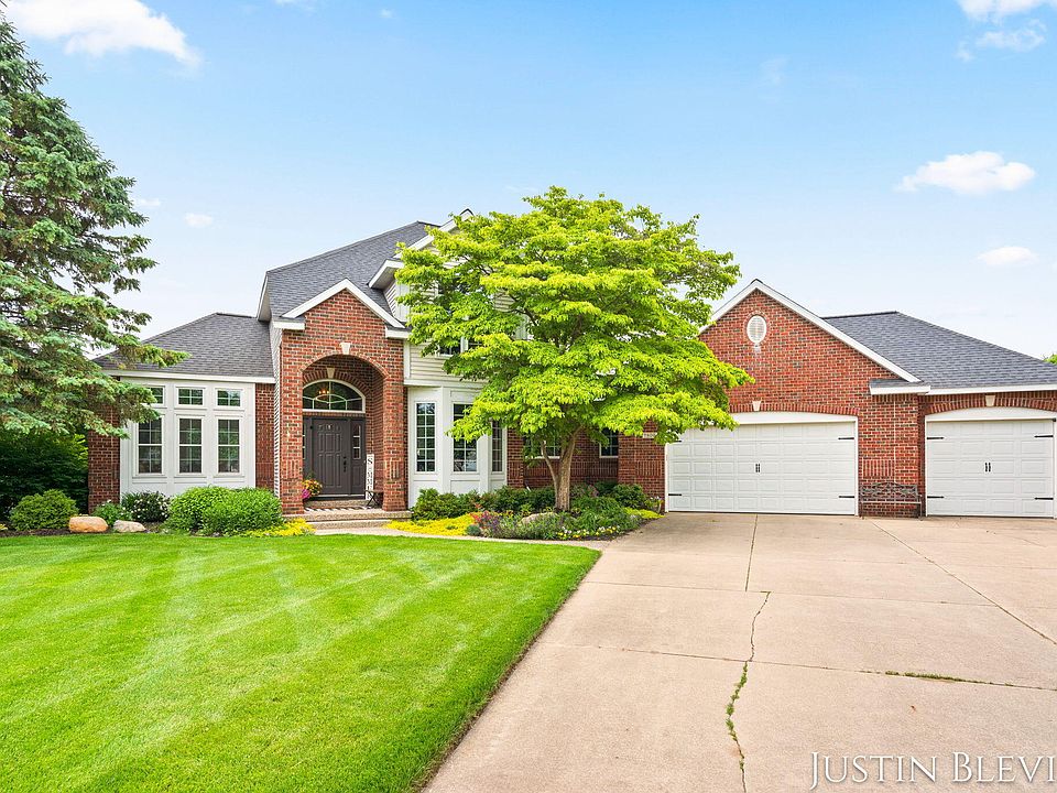 7809 Hidden Lake Dr, Hudsonville, MI 49426 | Zillow