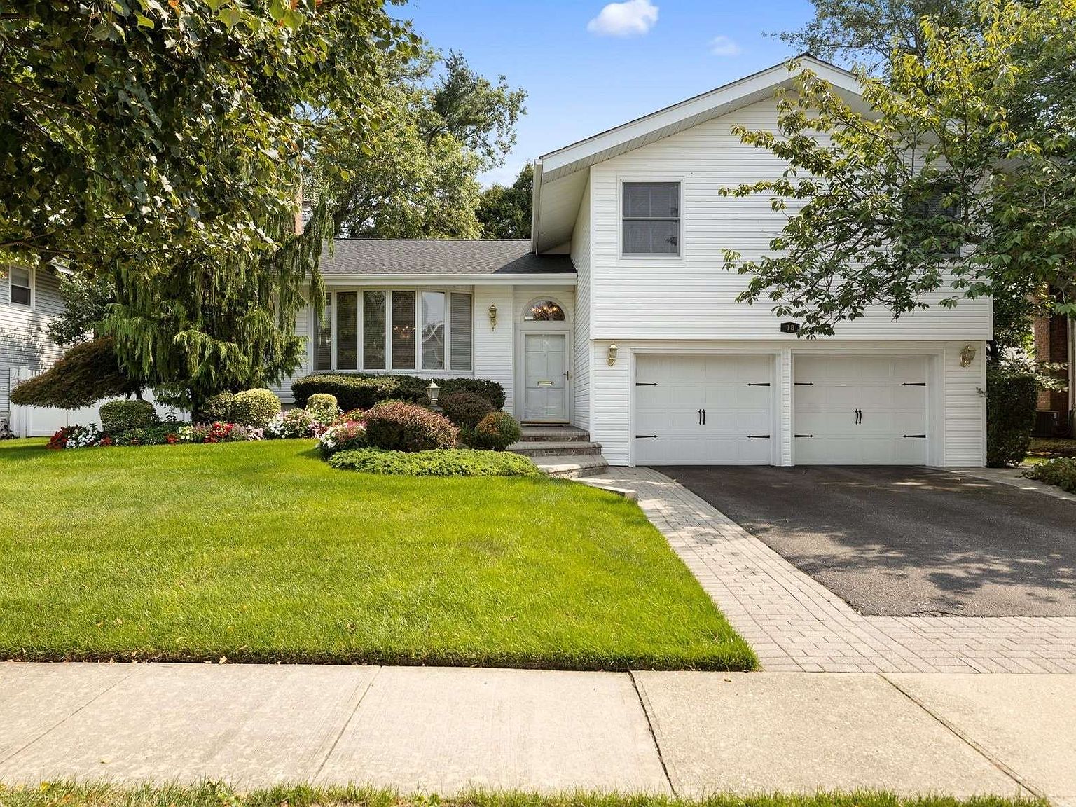 18 Fountain Lane, Jericho, NY 11753 Zillow