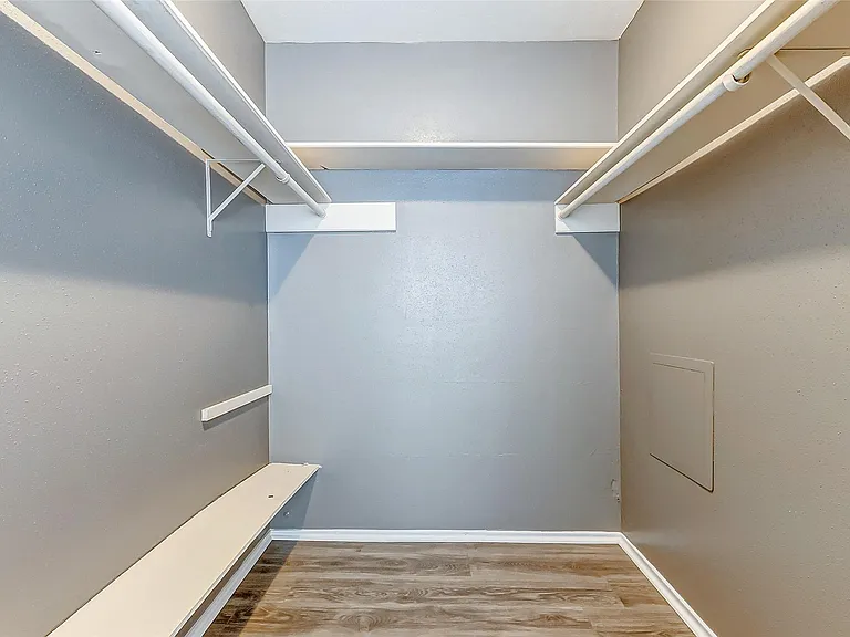 8410 Fawn Wind Ct — Photo 22