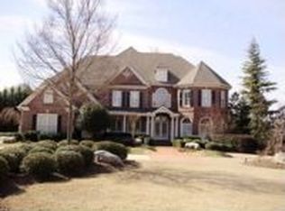 6920 Blackthorn Ln, Suwanee, GA 30024