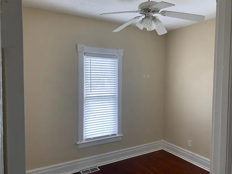 2570 Hawks Rd #1 — Photo 15