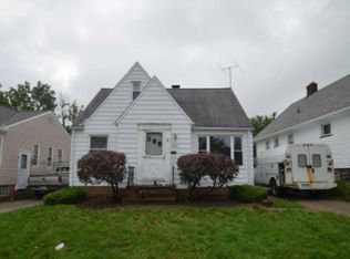 8007 Pinegrove Ave, Parma, OH