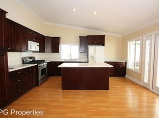 60 Lewis, Irvine, CA 92620
