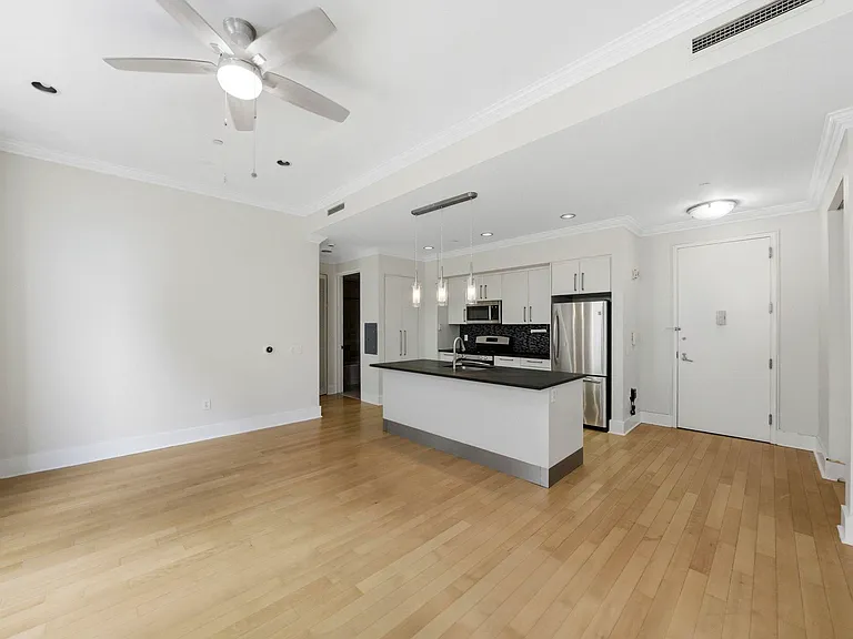 4 Beacon Way #1404 — Photo 10