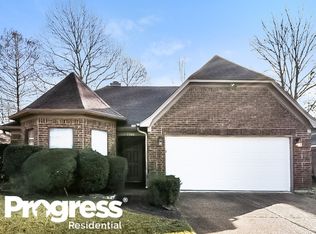 5300 Shady Ridge Dr, Memphis, TN 38141