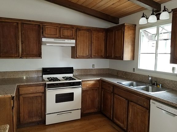 2nd image of 300 E Big Bear Blvd