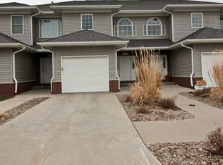 2924 Belmont Ln, Iowa City, IA 52240