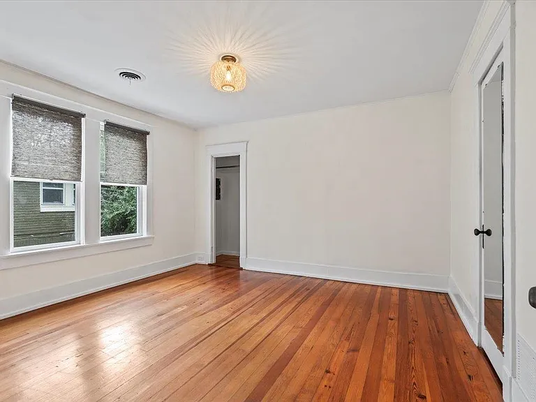 531 S Holmes St — Photo 26