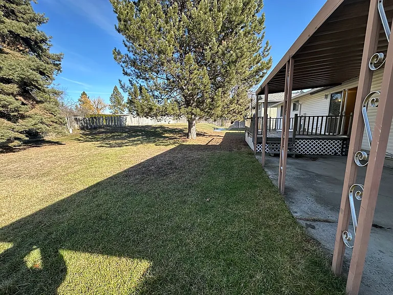 11409 N Guinevere Dr — Photo 28