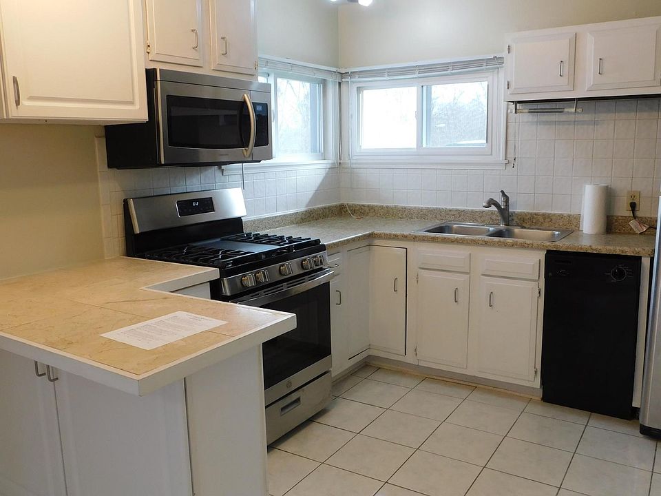 1st image of 1341 Bluff Ave