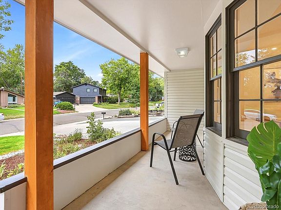 5th image of 2979 Robb Circle