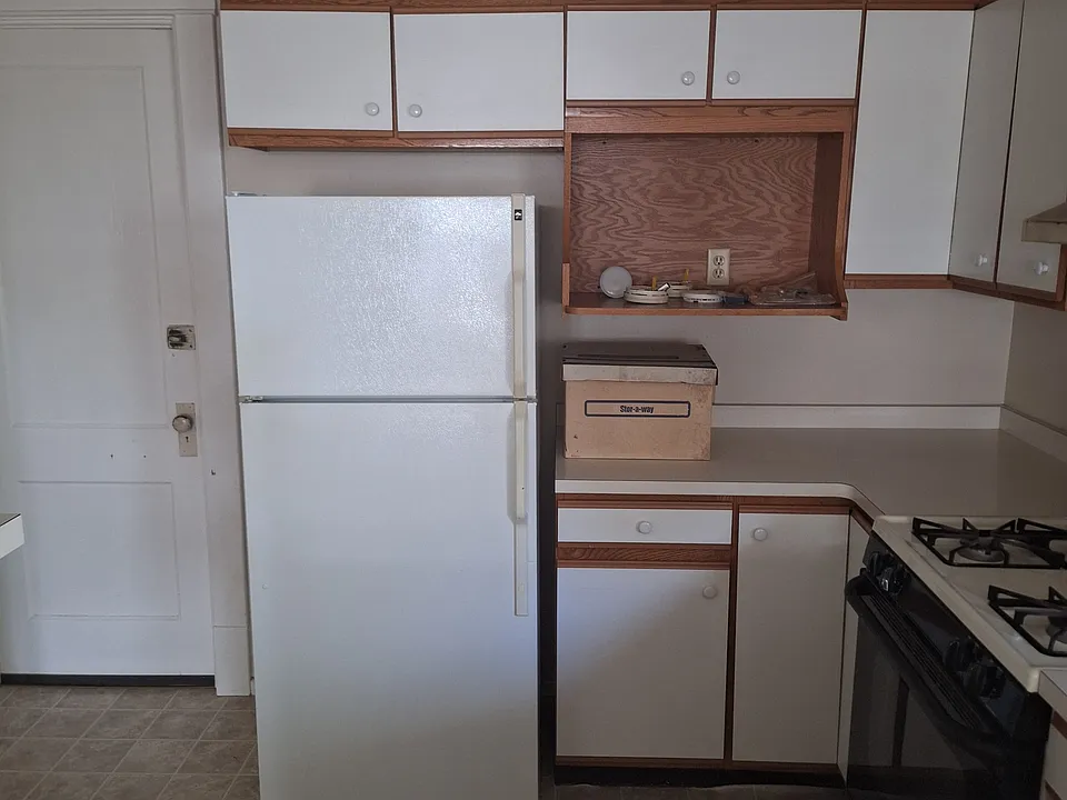 1150-52 W 7th St