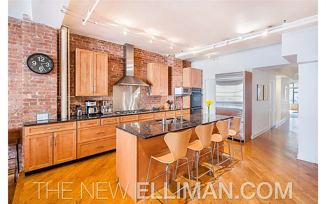 Sold by Douglas Elliman | media 4