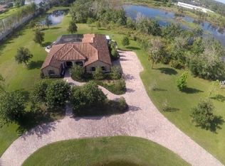 7753 Hawkins Rd, Sarasota, FL 34241