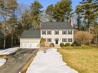 5 Richmond Dr, Norton, MA 02766